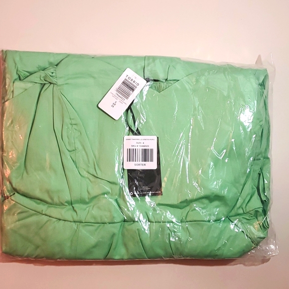 ❤️NWT VINTAGE TORRID TINKERBELL DRESS - OFF SHOULDER HALLOWEEN COSTUME COSPLAY - Picture 6 of 12